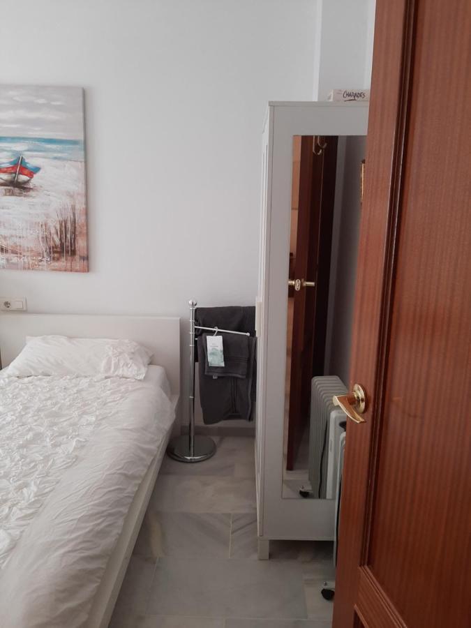 Apartment In Perfect Position Historic Centre Малага Екстериор снимка