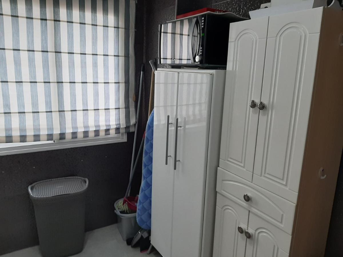 Apartment In Perfect Position Historic Centre Малага Екстериор снимка